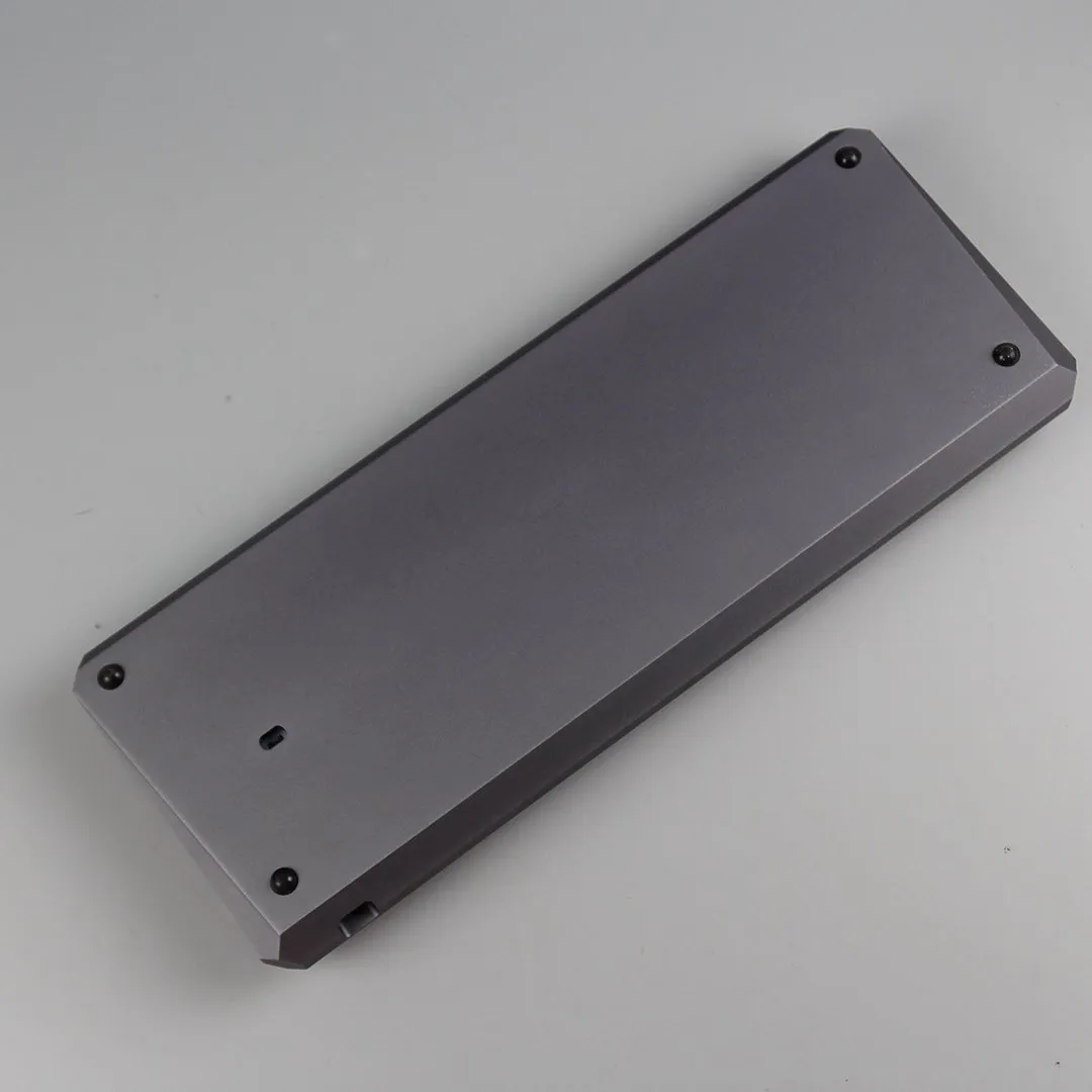 5 Degree Aluminum Case