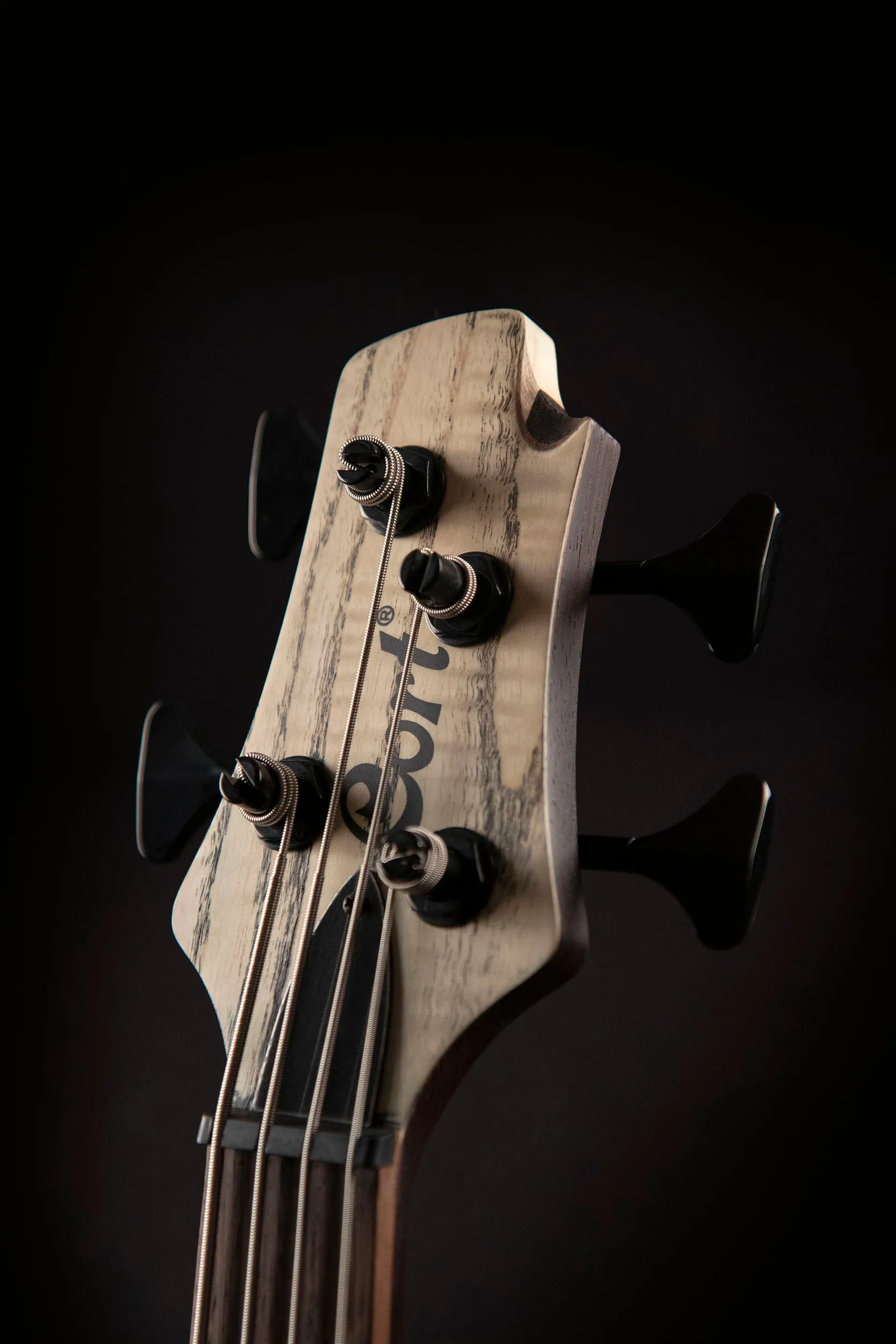 Cort Artisan Series A4ULTRAENB Ultra Ash Bass Guitar, Etched Natural Black With Hardshell Case