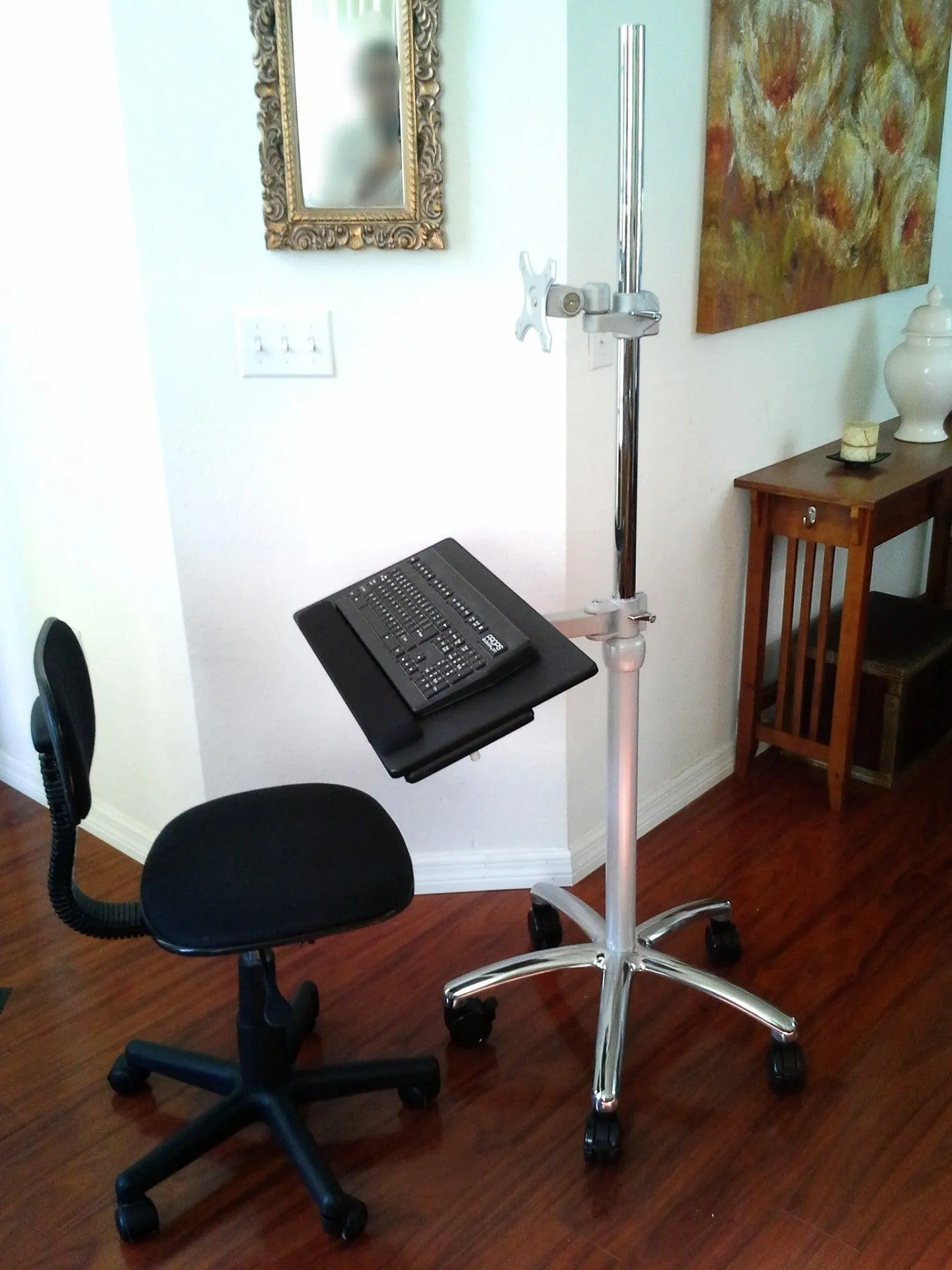 DVC04-BYO Portable Computer Pole Stand - (Pole with caster base alone) - Build Your Own Computer Desk or Medical Pole