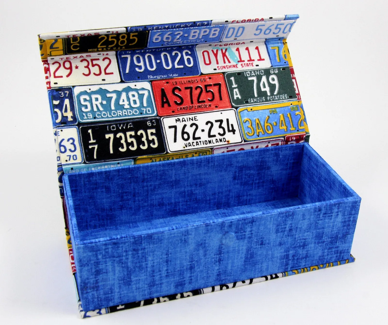 Fabric covered pencil fabric box, cartonnage kit 147, online instructions included