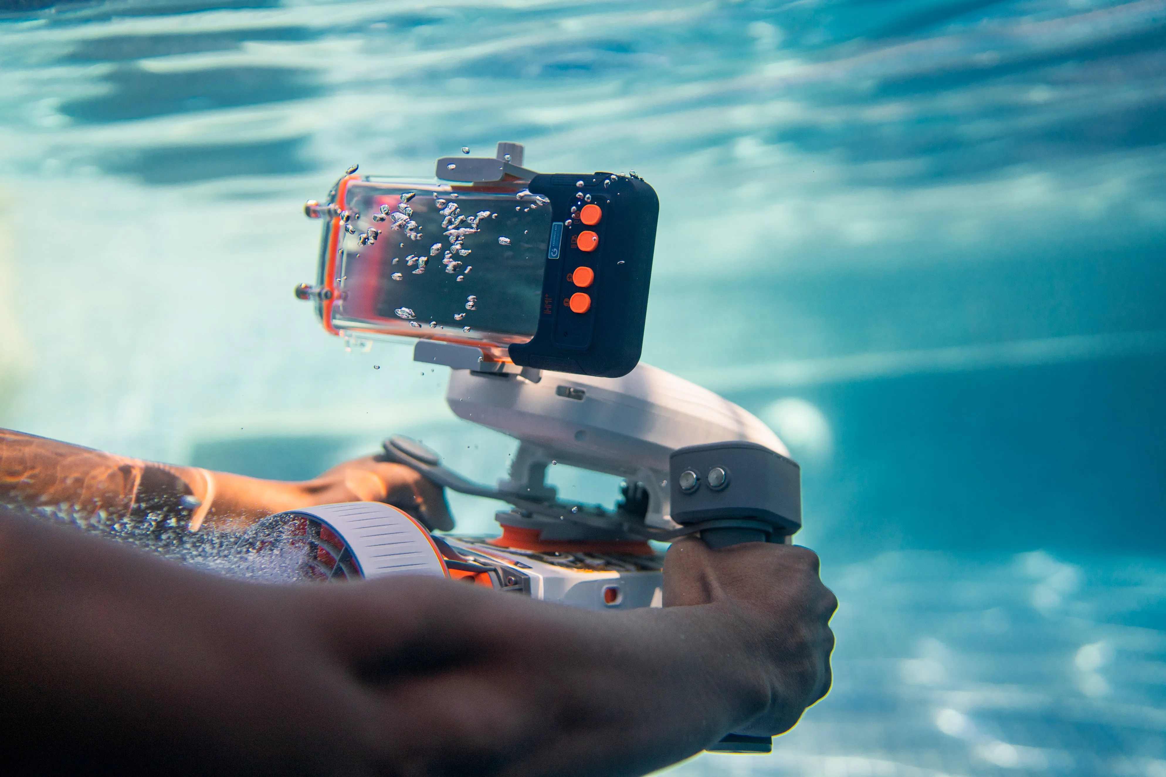 H1  Smart Waterproof Phone Case