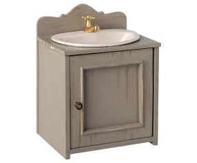 Maileg: Minature Bathroom Sink