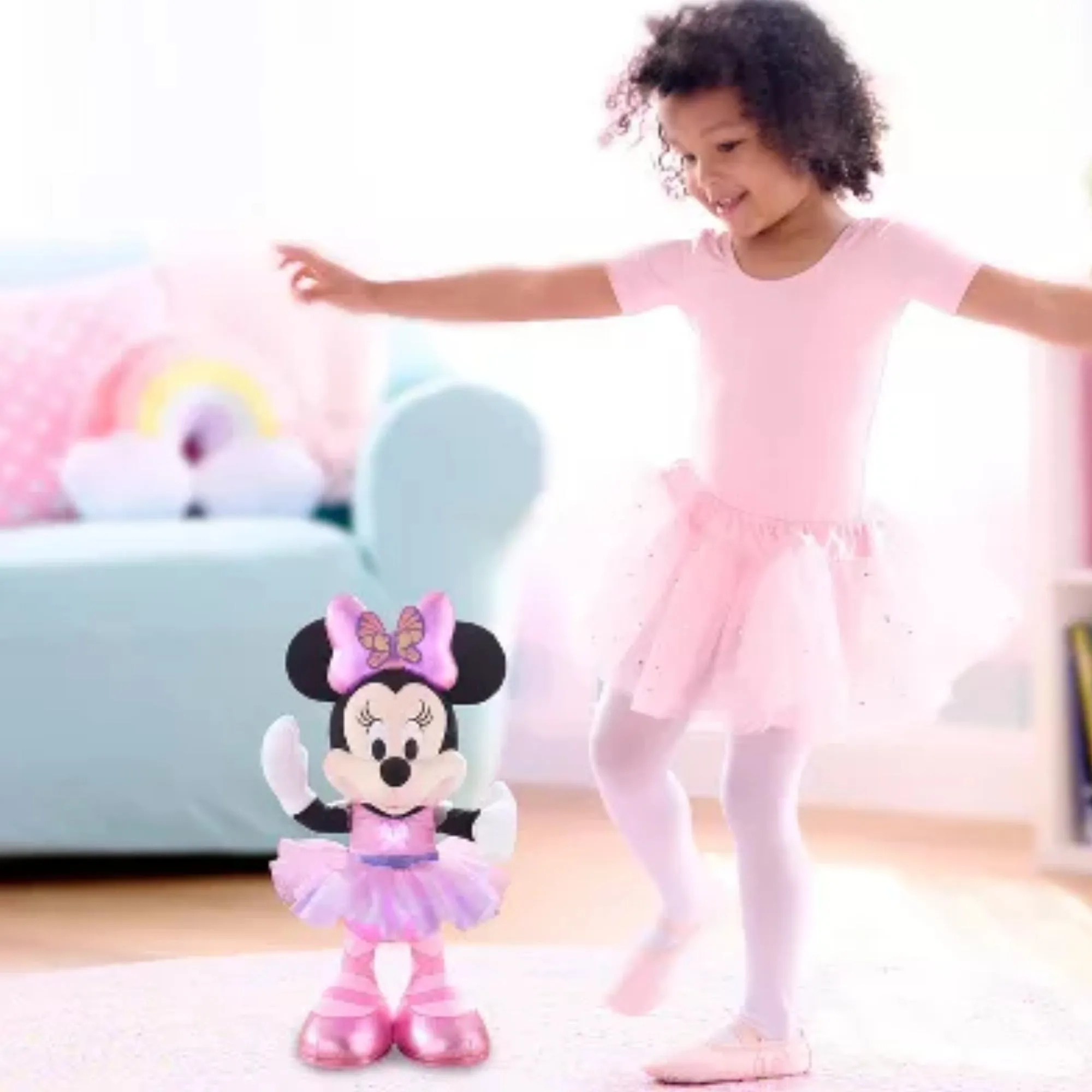 MINNIE MOUSE Disney Junior Mouse Sing and Dance Butterfly Ballerina Lights and Sounds Plush, Sings Just Like a Butterfly, Officially Licensed Kids Toys for Ages 3 Up by Just Play