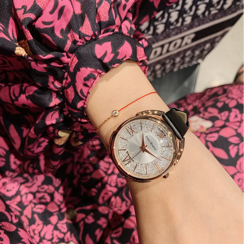 Women's Watch Roman Scale Little Swan Pattern dial pink leather fashion quartz watch